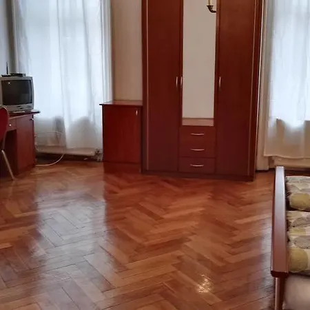 Hotel Ozone Private And *