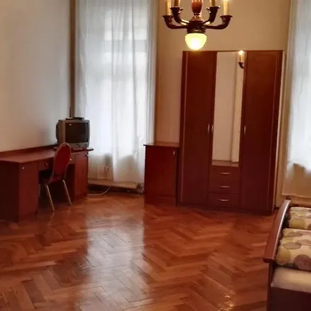 Hotel Ozone Private And *