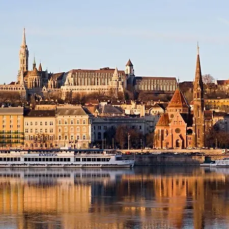 Ozone Private And * Budapest